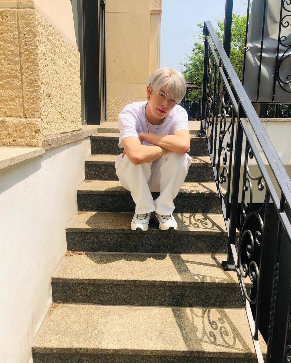 referensi OOTD Hangout ala Yuta NCT (instagram.com/yuu_taa_1026)