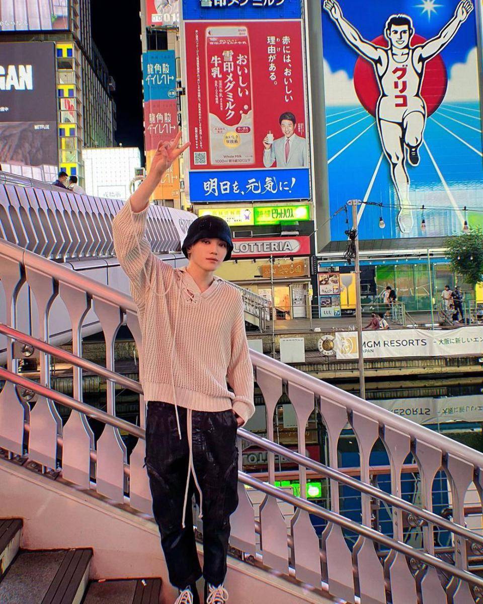 ide outfit street style ala Taeyong NCT (instagram.com/taeoxo_nct)