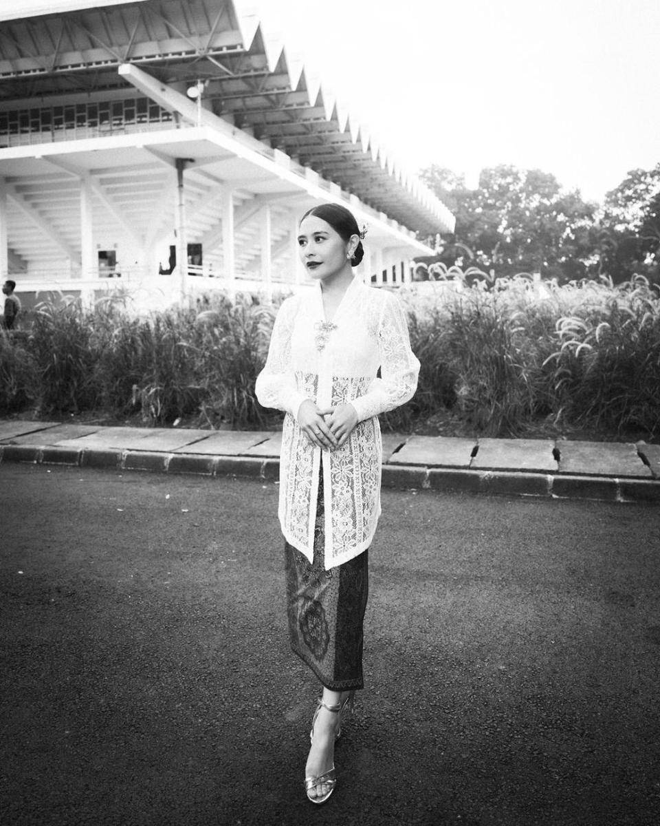potret Prilly Latuconsina (instagram.com/prillylatuconsina96)