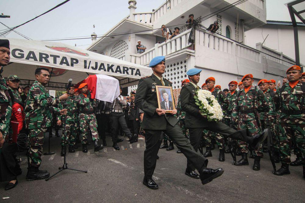 Kepergian Mendadak Hamzah Haz Sang Kamus APBN Berjalan