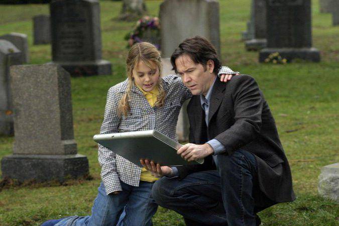 adegan dalam miniseri Five Days to Midnight (dok. Syfy/Five Days to Midnight)