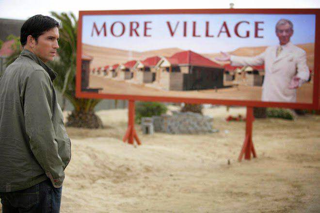 Jim Caviezel dalam miniseri The Prisoner (dok. ITV Studios/The Prisoner)
