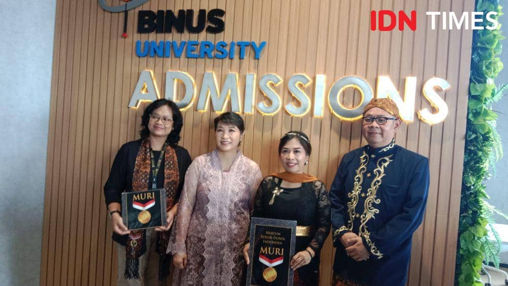 Menumbuhkan Semangat Cinta Negeri Lewat Gerakan 1.000 Gen Z Berkebaya