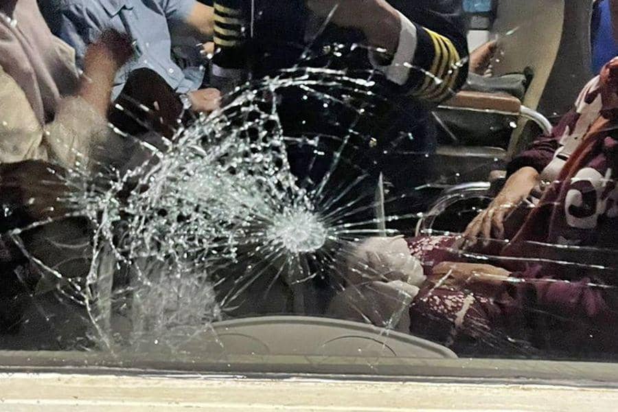 KA Matarmaja, KA Dharmawangsa Dilempari Batu, KAI Bakal Tindak Pelaku