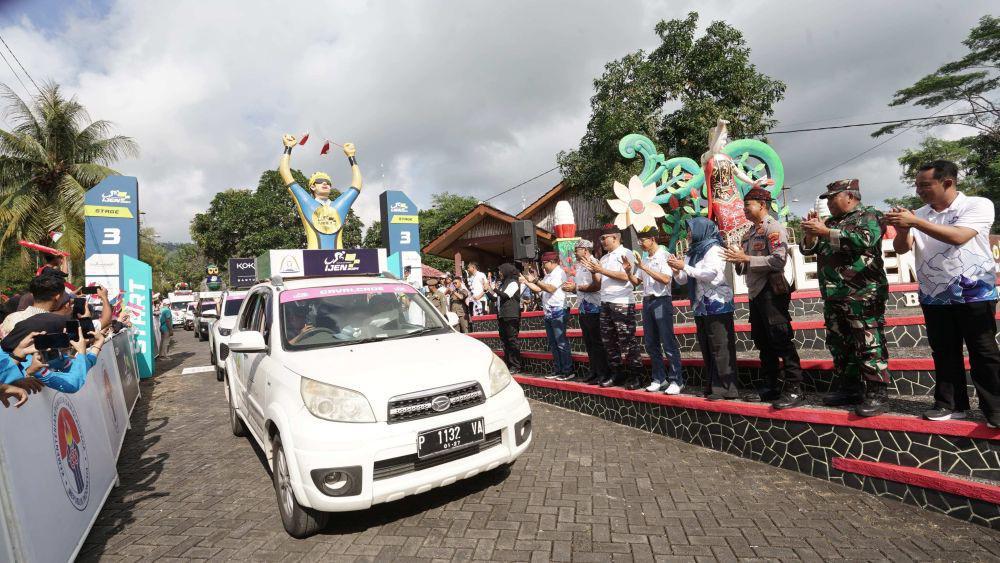 Pembalap Tour de Banyuwangi Ijen Memasuki Etape 3