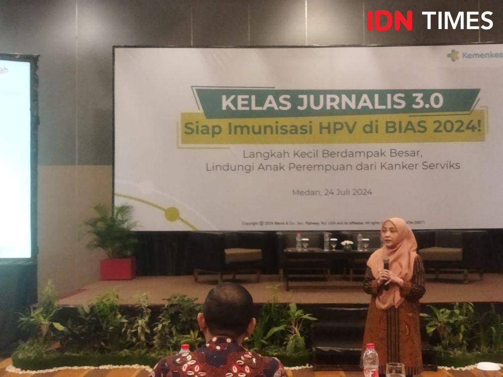 Prof Dr Ayodhia Pitaloka Pasaribu saat kelas jurnalis soal vaksin HPV (IDN Times/Doni Hermawan)