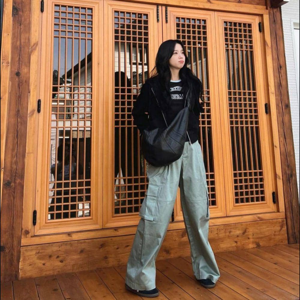 OOTD Casual Jisoo (instagram.com/sooyaaa__)