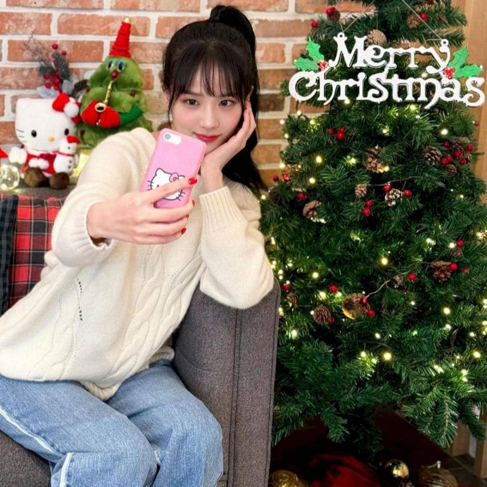 OOTD Casual Jisoo (instagram.com/sooyaaa__)