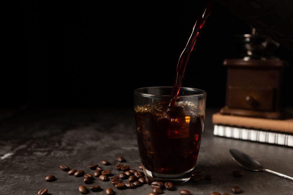 Cara Membuat Kopi Cold Brew Rumahan Tanpa Alat Khusus