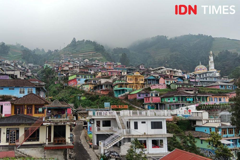 Nepal Van Java yang berada di Dusun Butuh, Temanggung, Kecamatan Kaliangkrik, Kabupaten Magelang, Provinsi Jawa Tengah (IDN Times/Ayu Afria)