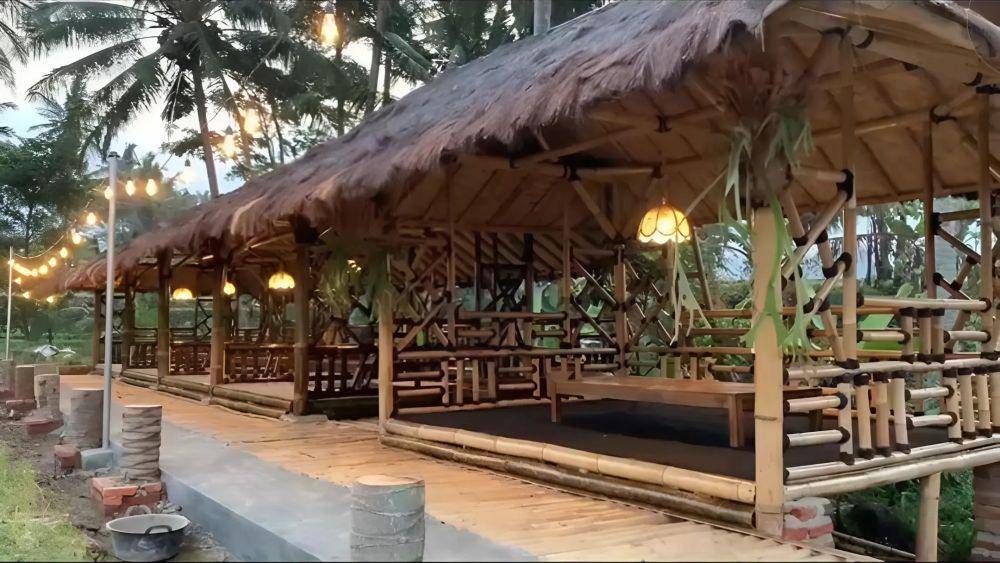 Imah Amih Resto and Cafe (instagram.com/imahamih.resto)