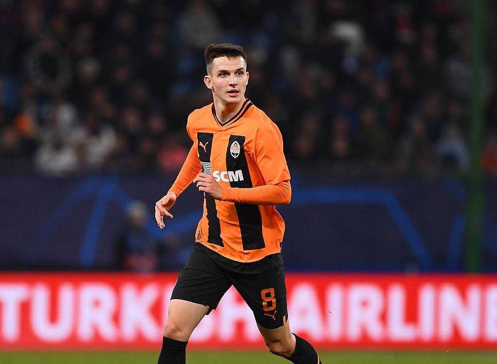 Dmytro Kryskiv saat membela Shakhtar Donetsk. (instagram.com/dima_kryskiv)