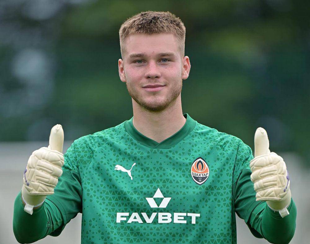 Kiril Fesyun ketika bergabung dengan Shakhtar Donetsk. (instagram.com/fcshakhtar)