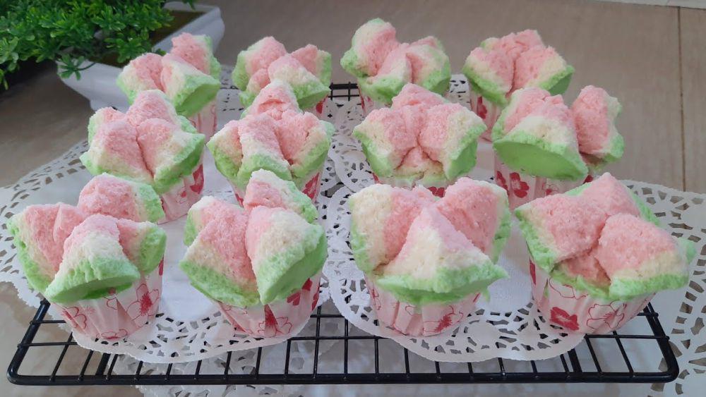 Resep Bolu Kukus Mekar Susu yang Moist untuk Camilan Sore