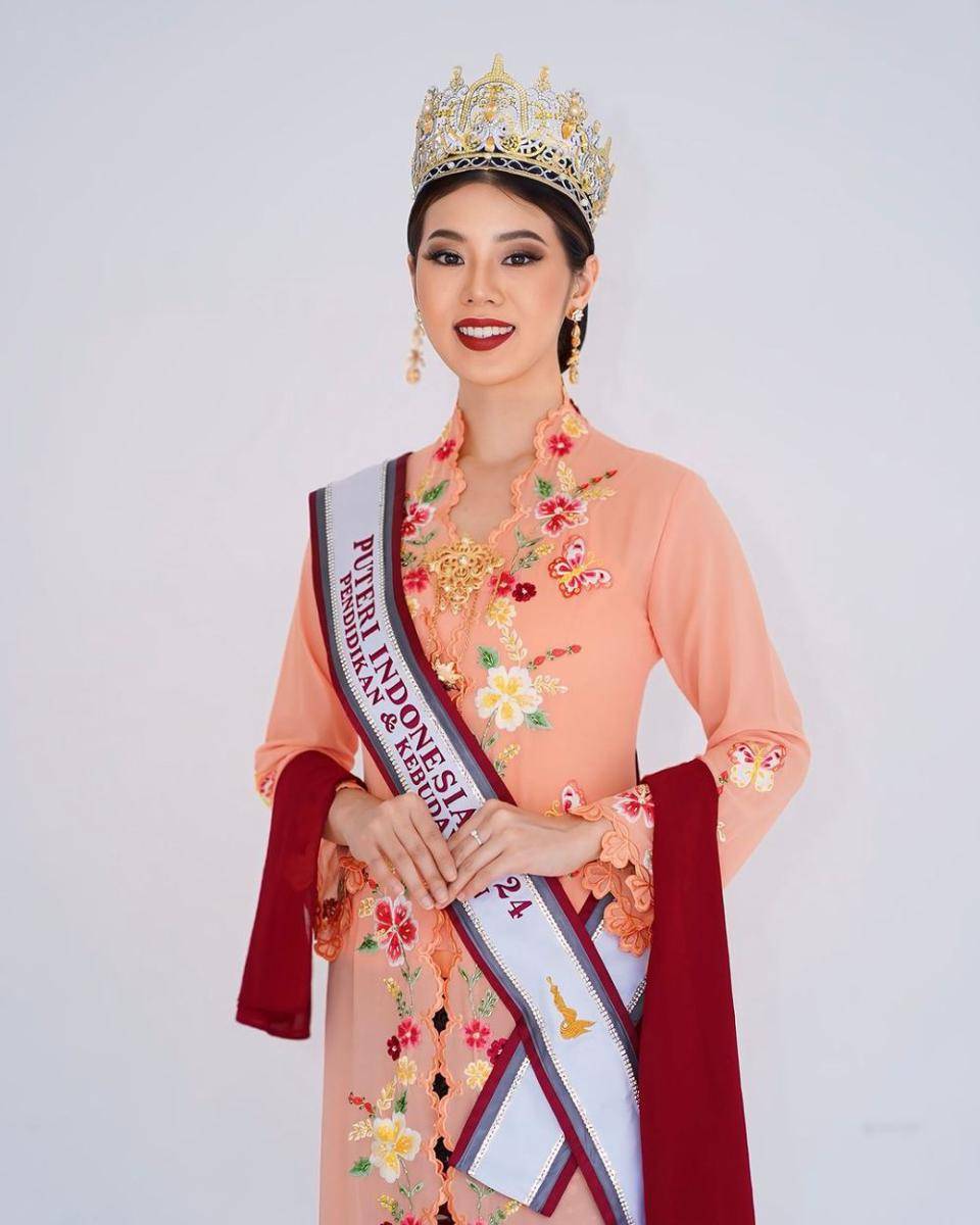 Potret Para Puteri Indonesia di Perayaan Hari Kebaya Nasional 2024 (Instagram.com/officialputeriindonesia)