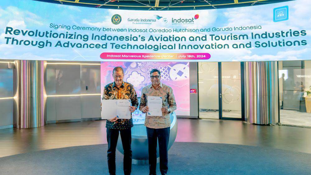 Kerja sama antara Indosat Ooredoo Hutchison (Indosat atau IOH) berkolaborasi dengan maskapai Garuda Indonesia untuk memperkuat akselerasi sektor penerbangan dan pariwisata. (dok. Indosat)