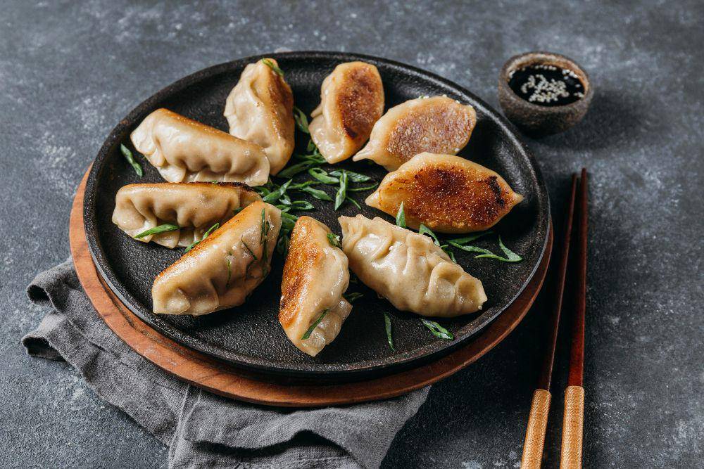 gyoza (freepik.com/freepik)