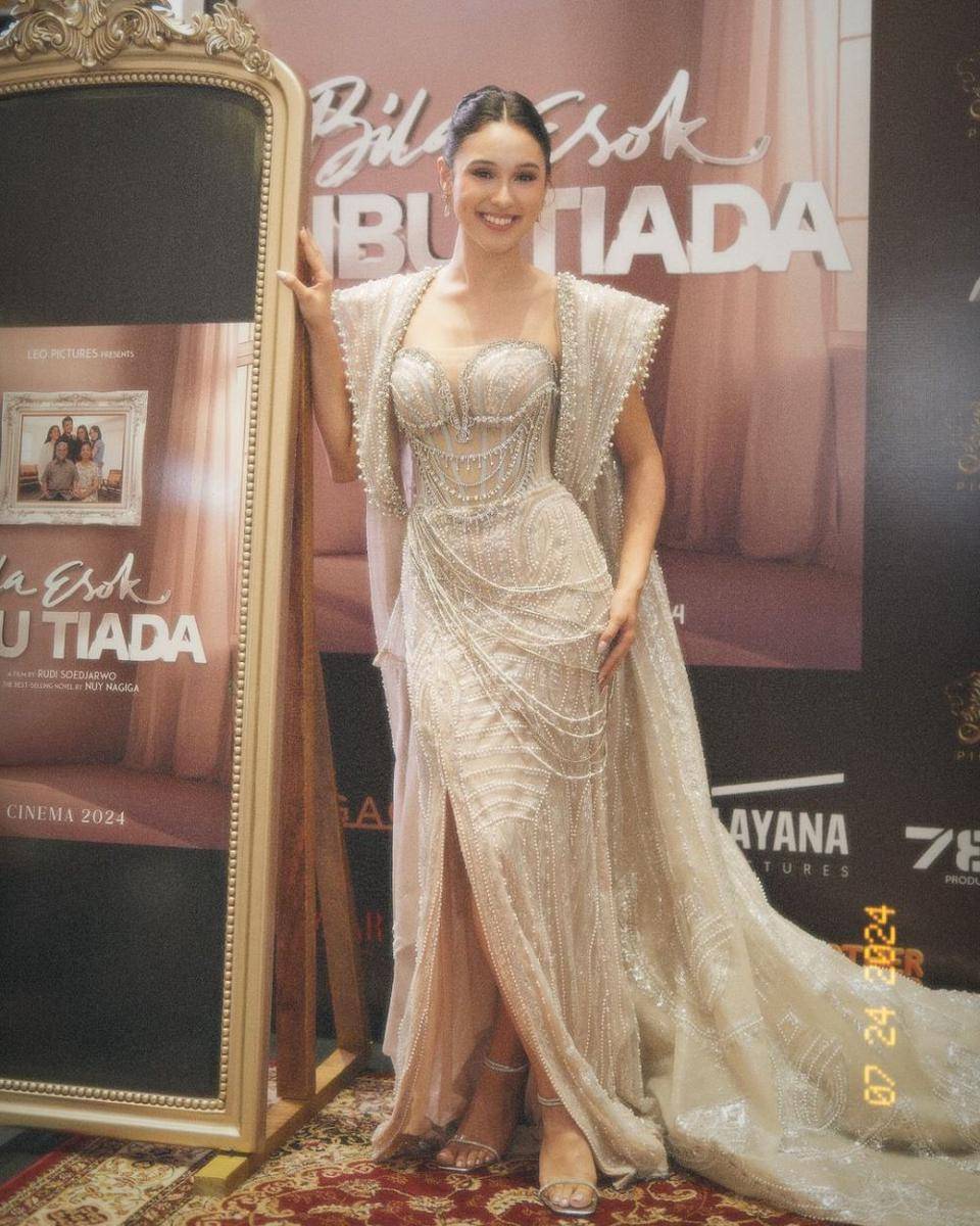 potret Yasmin Napper di showcase dua film terbaru (instagram.com/yasminnapper)