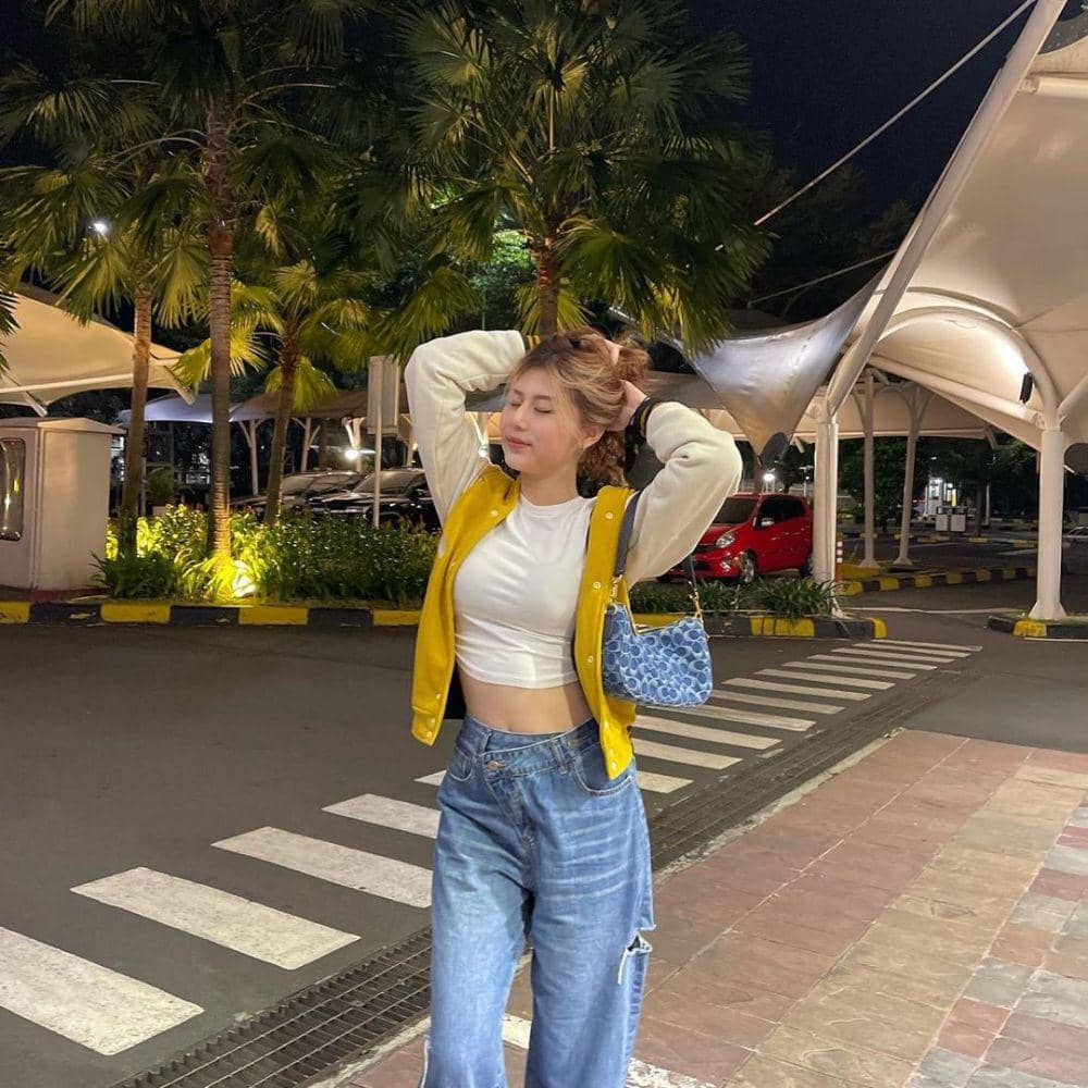 outfit Lydia ONIC (instagram.com/lydiaaas__)