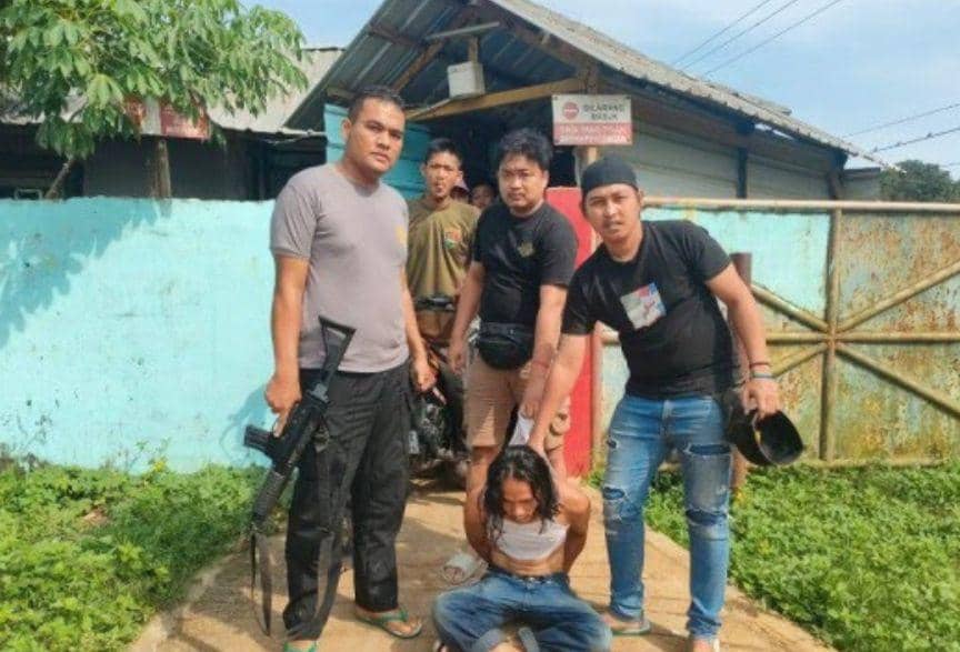 Agus, tersangka pembunuhan anak kandung ditangkap Juni 2024 (Dok. Istimewa/Polres Serang)