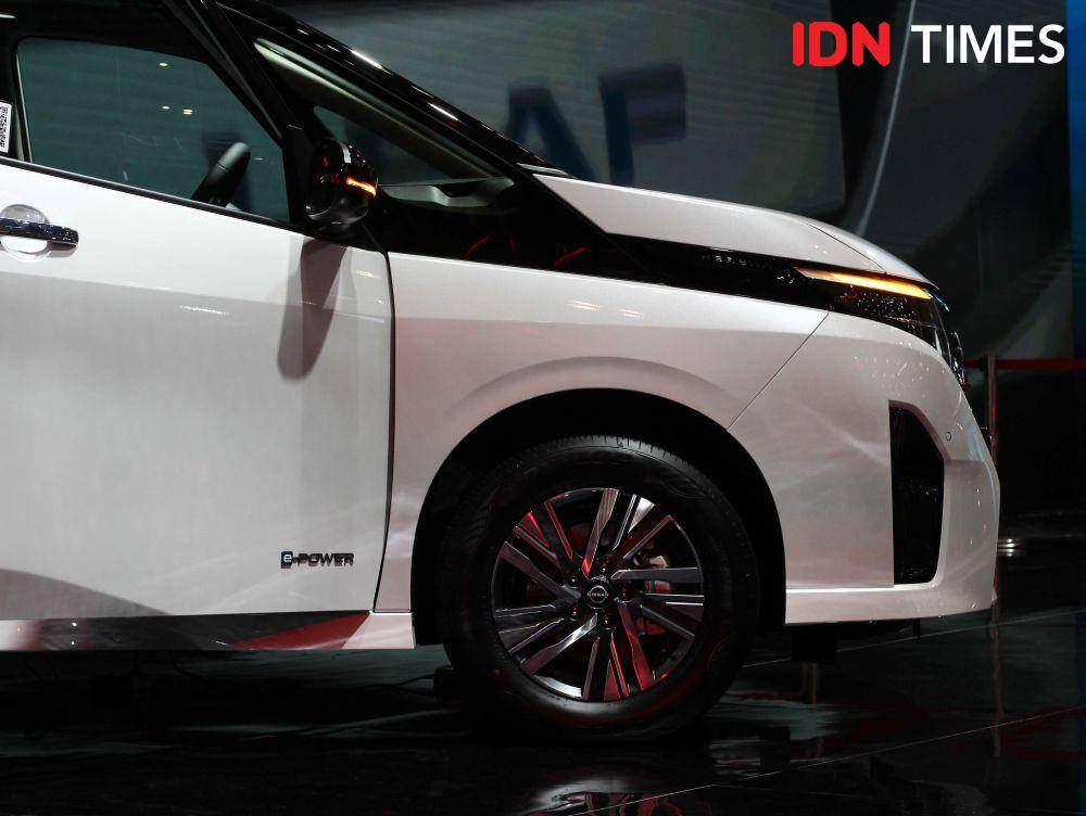 ilustrasi roda depan Nissan Serena e-Power (IDN Times/Muhammad Raffash)