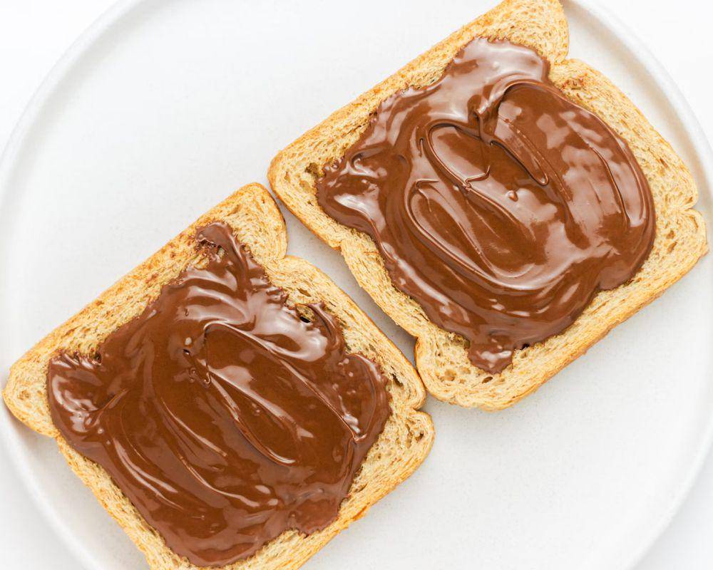 ilustrasi roti tawar Nutella (unsplash.com/Imad 786)