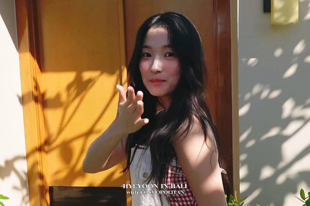 momen behind the scene pemotretan Kim Hye Yoon X Cosmopolitan di Bali (dok. Artist Company)