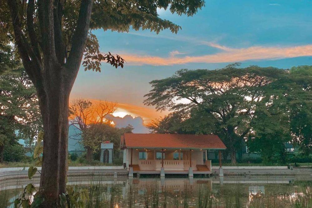 Taman Balekambang Solo (instagram.com/tiarangelien)