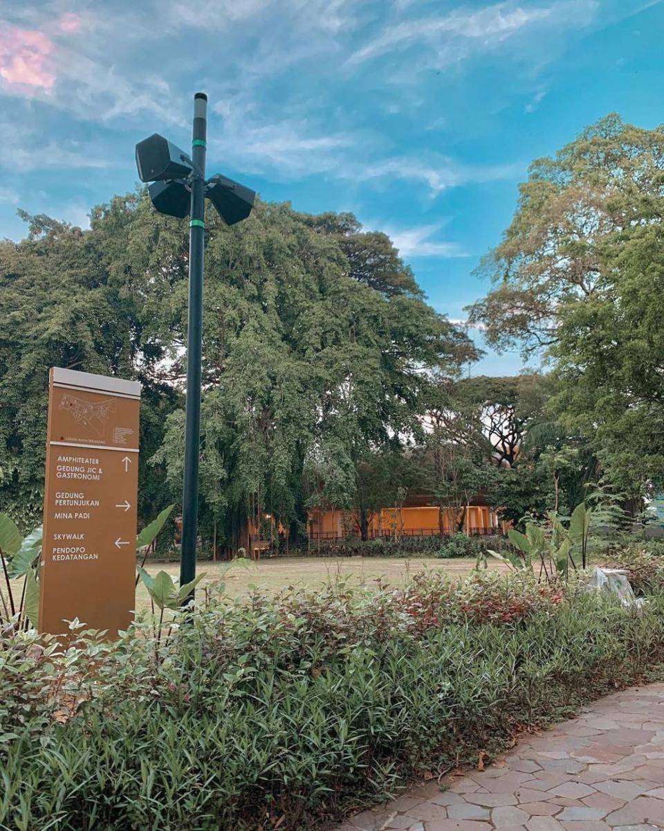 Taman Balekambang Solo (instagram.com/tiarangelien)