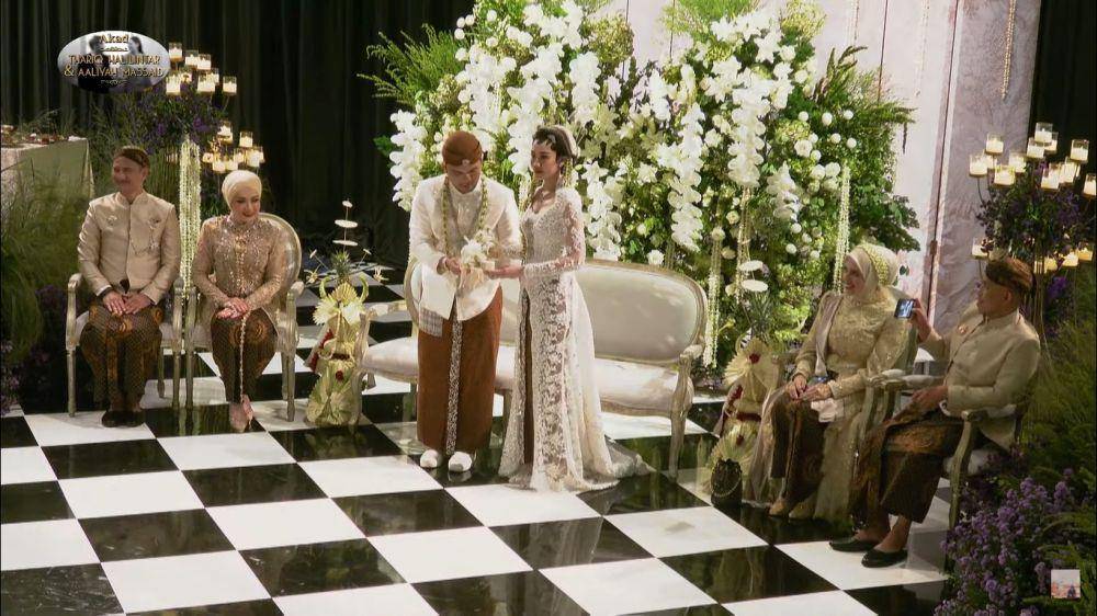 Gaya Aaliyah Massaid di Akad Nikah (YouTube.com/@ThariqHalilintar)