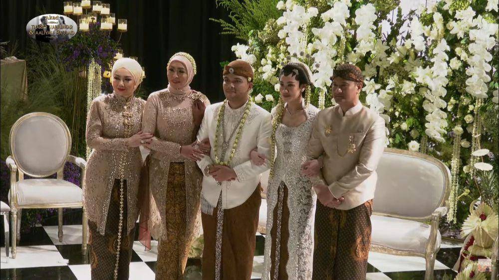 Gaya Keluarga di Akad Nikah Aaliyah-Thariq (YouTube.com/@ThariqHalilintar)