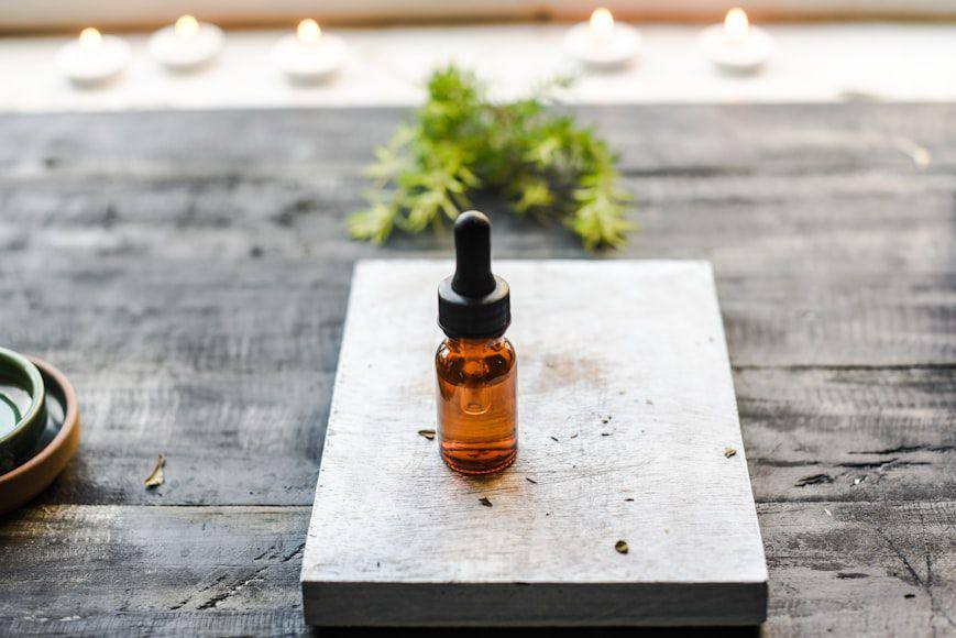 ilustrasi serum (unsplash.com/Anshu A)