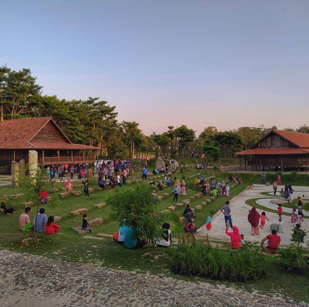 Taman budaya Uluan Nughik Tulangbawang Barat (instagram/uluannughik)