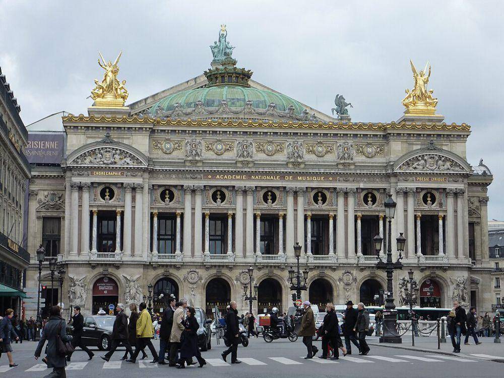 Palais Garnier (commons.wikimedia.org/Thomas Oboe Lee)