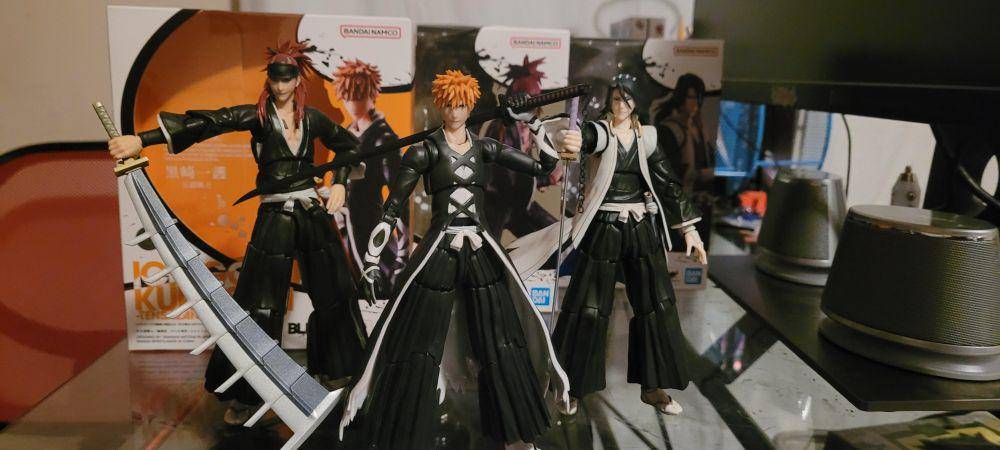 potret koleksi figur aksi Bleach (reddit.com/user/Angelemonade)