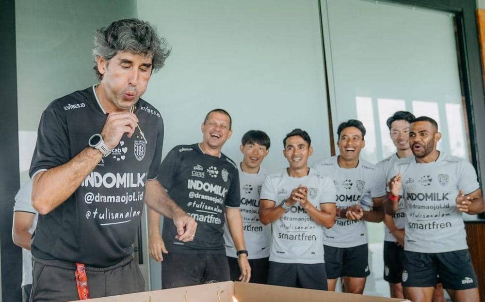 Stefano Cugura (Teco) saat merayakan ulang tahunnya. (Instagram.com/baliunitedfc)