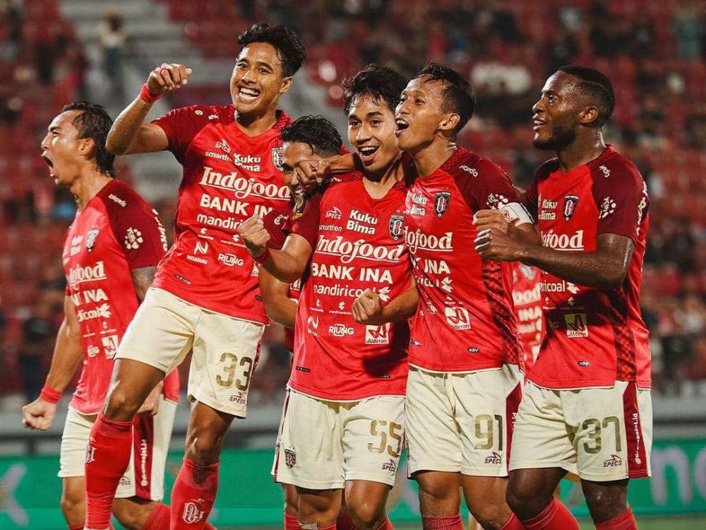 Pemain Bali United melakukan selebrasi usai mencetak gol ke gawang Persija Jakarta. (Instagram.com/baliunitedfc)