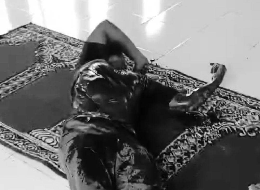 Pria Tewas Bersimbah Darah Dianiaya Tetangga, Videonya Viral