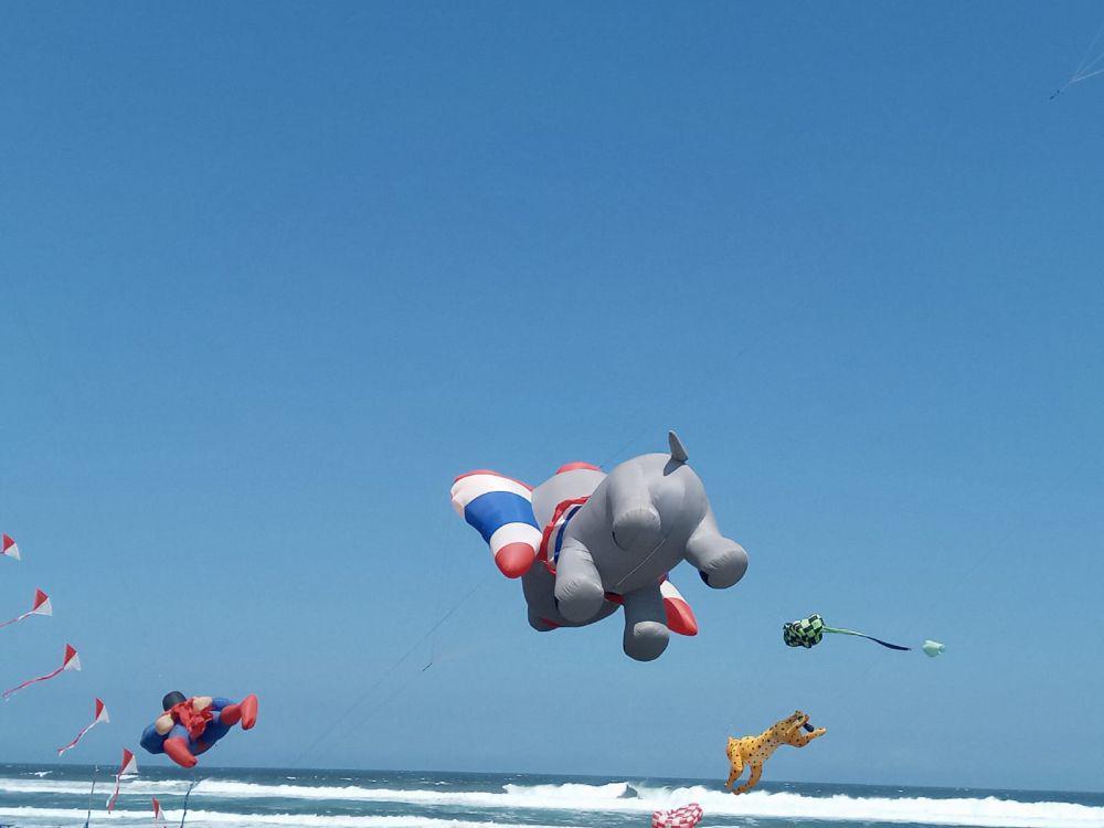 Jogja Internasional Kite Festival Datangkan 28 Ribu lebih Wisatawan