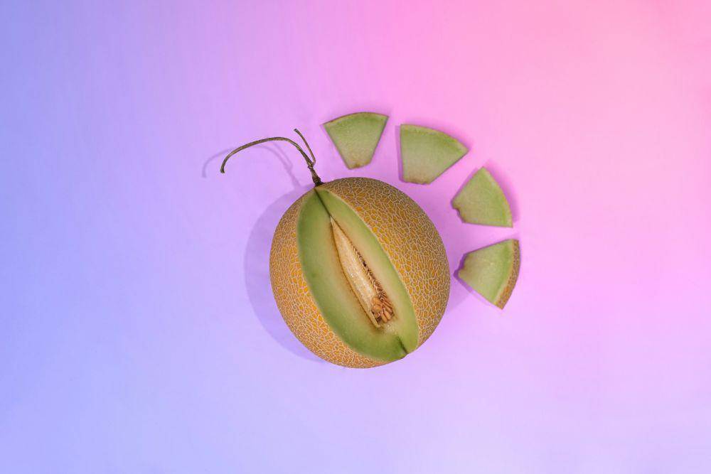 Ilustras buah melon segar (unsplash.com/moonstone_designs)