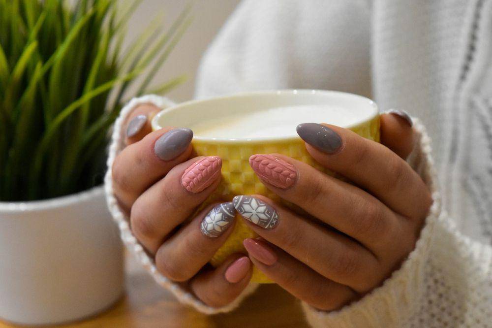 Ilustrasi nail art (pixabay.com/Alehandra13)