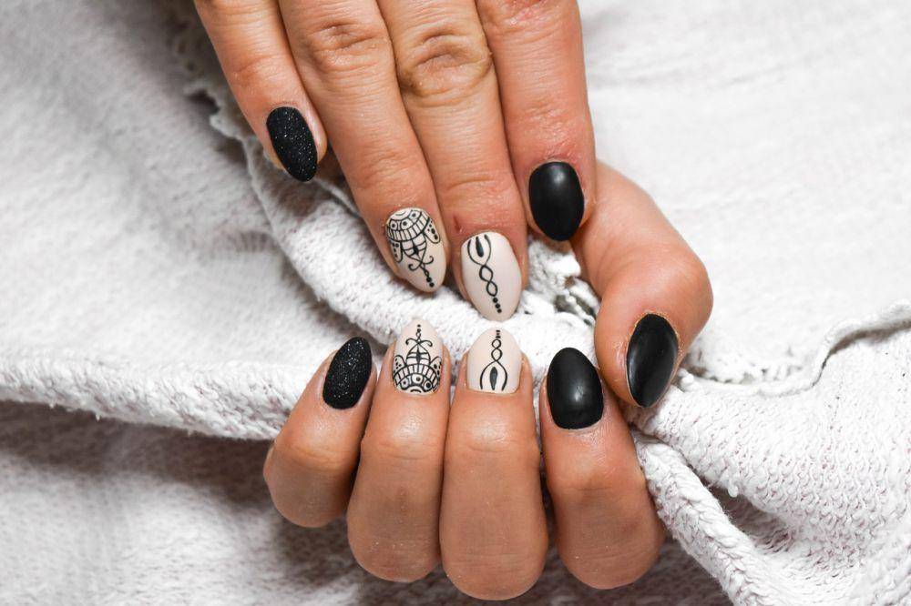 Ilustrasi nail art (pixabay.com/Alehandra13)