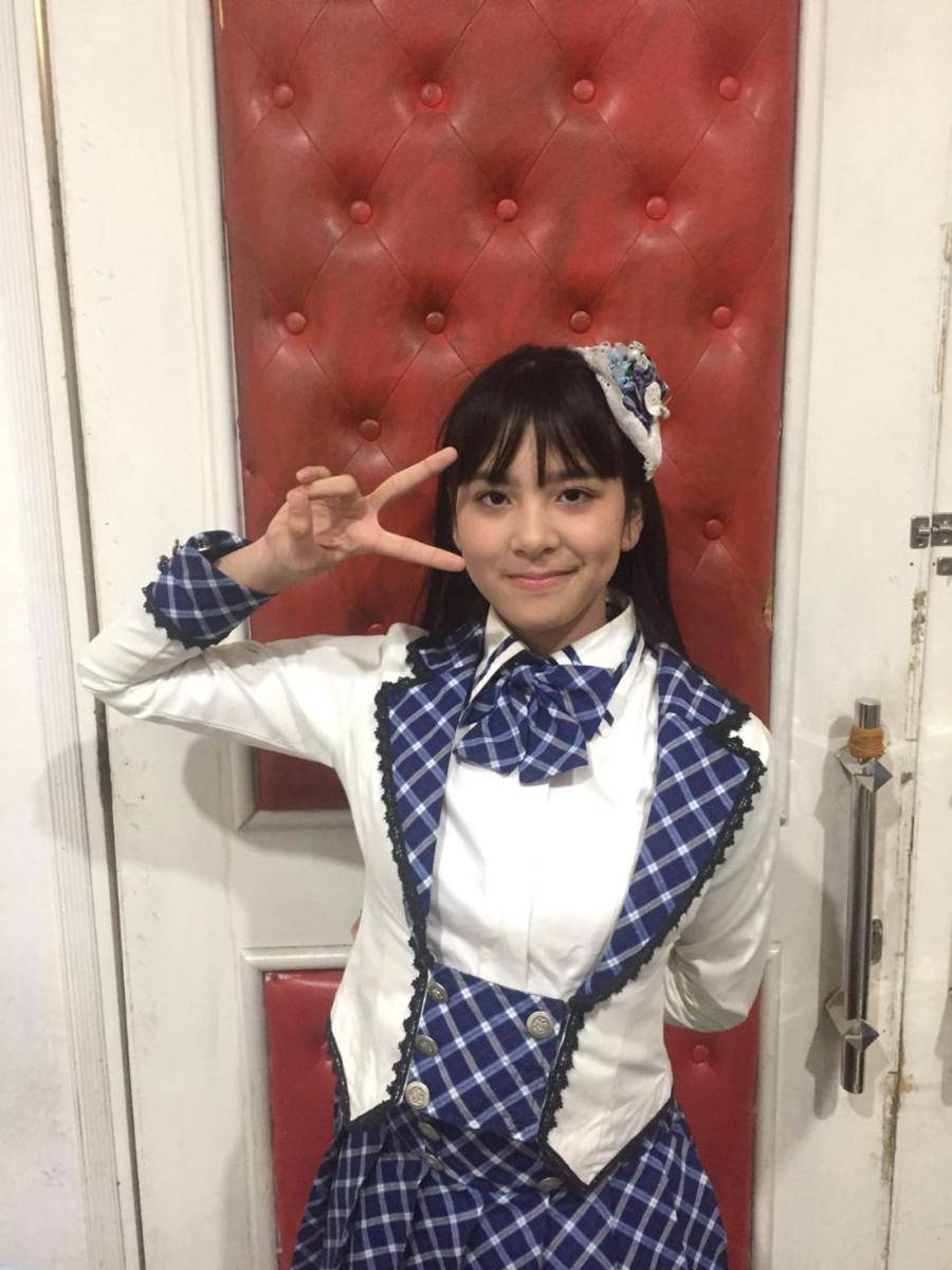 Zee JKT48 (x.com/a_zeejkt48)