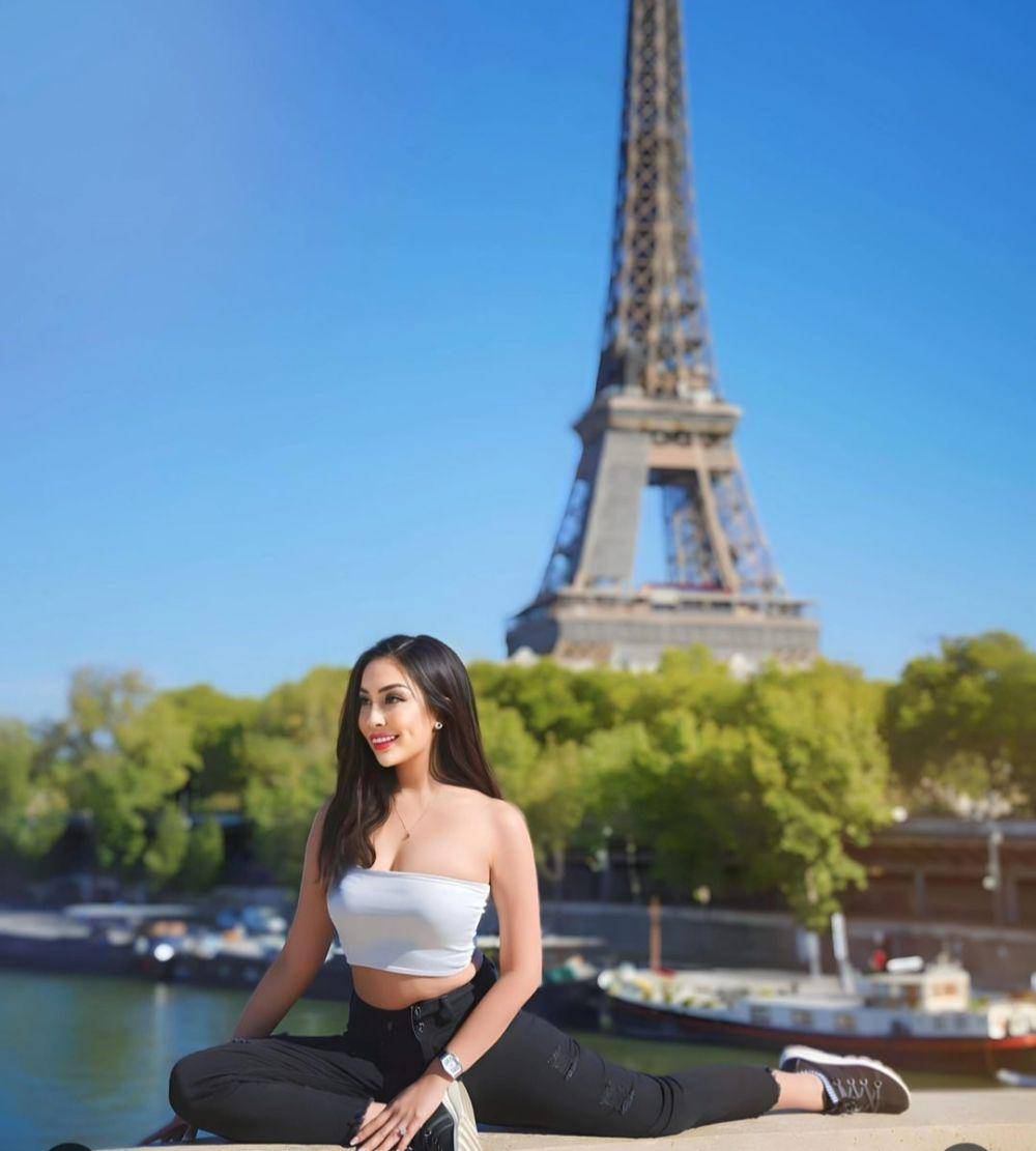 Jesseca Long (instagram.com/jess_jade_dawn)