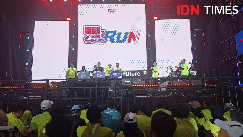 Tiga orang peserta Digiland Run 2024 mendapatkan Grandprize berupa sepeda motor. (IDN Times/Ahmad Faisal)