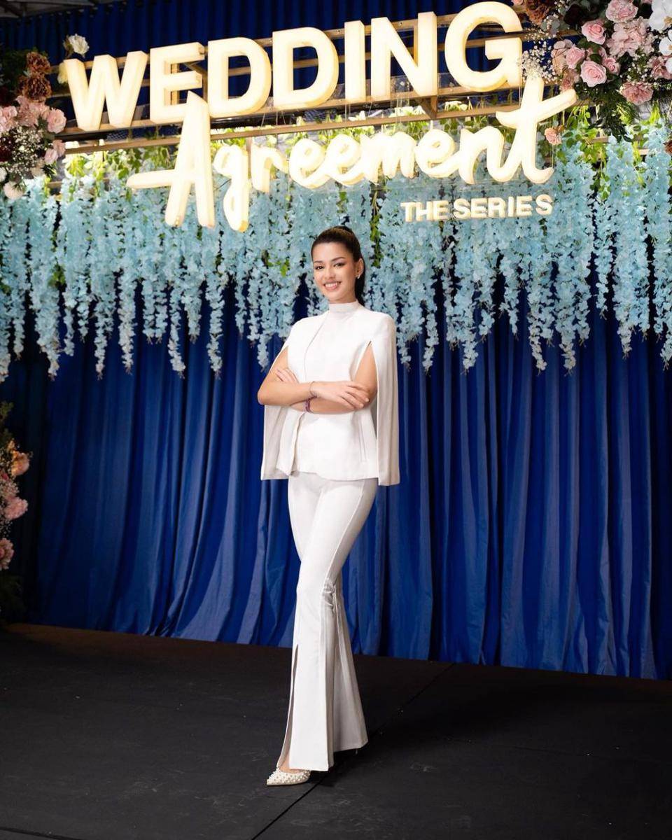 inspirasi OOTD formal ala Susan Sameh (instagram.com/susansameeh)
