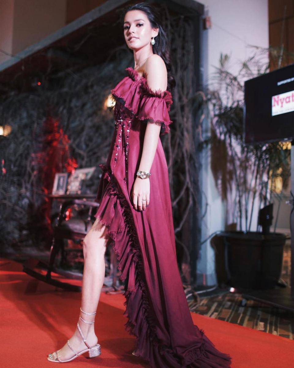 inspirasi OOTD formal ala Susan Sameh (instagram.com/susansameeh)