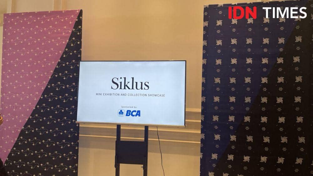 Peluncuran Koleksi "Siklus" oleh OE x Wilsen Willim: Kekuatan Kolaborasi yang Penuh Cerita" di OE flagship store, Bangka, Jakarta Selatan. (IDN Times/ Dina Fadillah Salma)