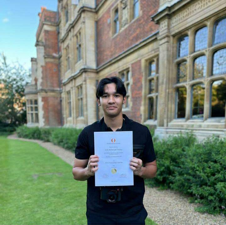 potret Ardio Taulany Summer School di Inggris (instagram.com/erintaulany)