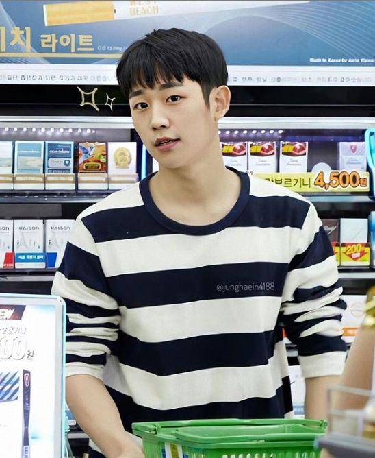 Jung Hae In dalam drama Yeah, That's How It Is (dok. SBS/Yeah, That's How It Is)
